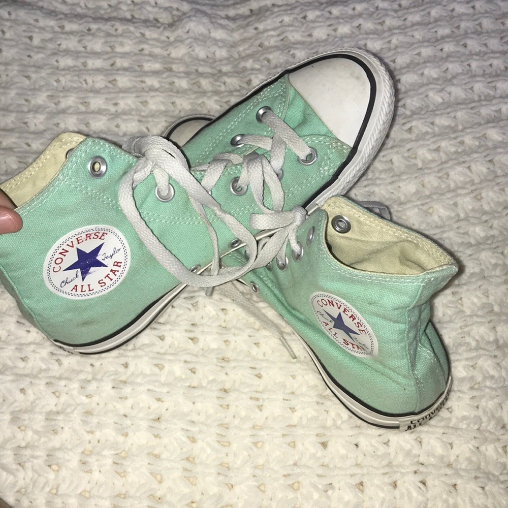 Converse